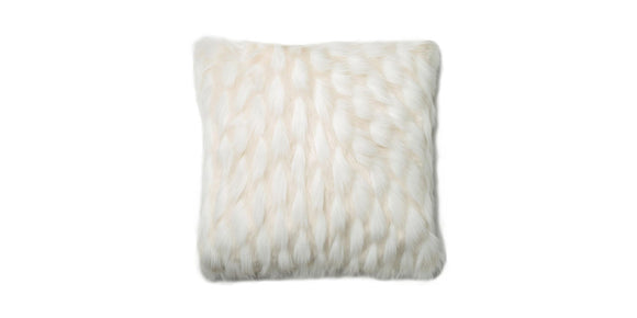 Loloi P0265 White Pillow