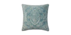 Loloi GPI01 Glacier Pillow